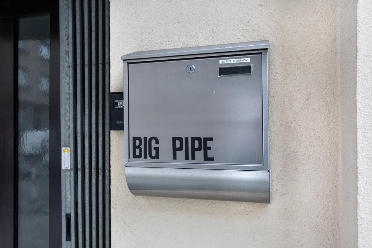 Big Pipe *